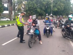 Menyambut Nataru Sat Lantas Polres Loteng Gelar Operasi
