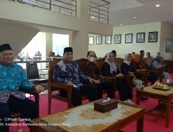 Pisah Sambut Sekwan, Ketua DPRD Sumbawa Apresiasi Kinerja Sekwan Lama H. Amri