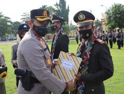 Polres Bima Kota Laksanakan Apel Pelepasan Perwira Polri Purna Tugas