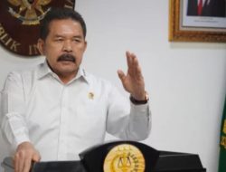 Jaksa Agung Ingatkan Jajarannya Jangan Bermain dan Mencari Proyek