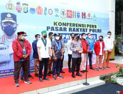 Kapolri Katakan  Akselerasi  Vaksinasi Se- Indonesia Merupakan Persiapan Pandemi ke Endemi