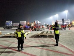 Polisi Amankan Kedatangan Logistik MotoGP Tahap II dari Qatar