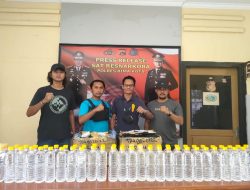 Tim Opsnal Pokres Bima Kota Sita Miras Kenis Arak Kirima Dari Bali Lewat Jasa Expedisi JNE