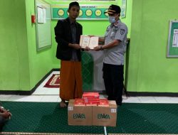 Berkah Ramadhan, WBP Lapas Sumbawa Dapat Wakaf Quran