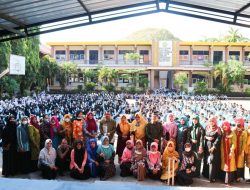 Kunjungi SMP 1 Sumbawa, Ini Pesan Ansori!