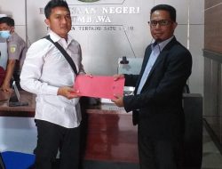 Advokat Surahman Datangi Kejaksaan, Ada Apa?