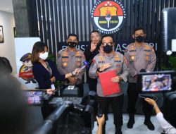 Polri Kawal Deportasi Mitsuhiro Taniguchi Sampai Diterima Polisi Jepang