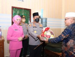 Jelang Hari Bhayangkara, Kapolres Loteng Anjangsana ke Tokoh Agama dan Warakawuri
