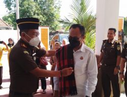 Kunjungi Sumbawa, Kajati Tinjau Bendungan BS dan Batu Bulan