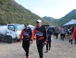 Kapolres Loteng Dampingi  Kapolda NTB Dalam Pembukaan Kejuaraan Paralayang NTB 2022