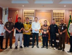 Jaksa Agung ST Burhanuddin Meminta SMSI Kawal Kinerja Jaksa