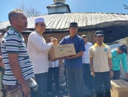 Dinsos Sumbawa Serahkan Bantuan Korban Kebakaran di Alas, Ini Kata Raju