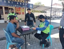 Satlantas Polres KSB Lakukan Penindakan Terhadap Pengendara