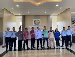 Kakanim Pungki dampingi Kanwil Romi Tinjau Kantor UKK Taliwang