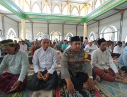 Kapolsek Ampenan Safari Jum’at di Masjid Al Istiqomah Gatep