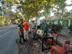 Koramil 1615-01/Selong Bantu Dinas LH Ciptakan Selong Bebas Sampah