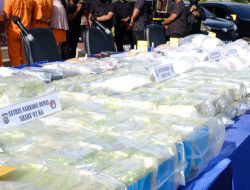 Polda Riau Amankan 203 KG Sabu & 404.491 Pil Ekstasi