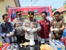 Polres Bima Kota Musnahkan Barang Bukti Narkoba & Miras