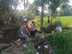 Sinergitas TNI- Polri Bergotong Royong Bersama Masyarakat
