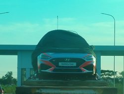 Brimob Polda NTB Kawal Kedatangan Logistik WSBK