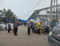 Polsek Medang Deras Atur Pedagang Dan Lalin Di Pasar Onan Pagurawan