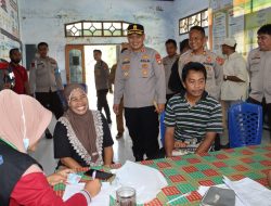 Kapolres Bima Kota Tinjau Giat Vaksin Boster di Kelurahan Dara
