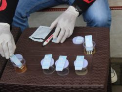 Sat Resnarkoba Polresta Mataram Gelar Operasi Tes Urine di Kos-kosan