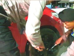 Selain Jaga Keamanan WSBK Polisi Juga Memnbantu Penonton