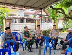 Kapolsek Ampenan Hadiri Warga Yang Berduka