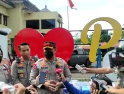 Kapolri Distribusikan 3.000 Sembako Korban Gempa Cianjur