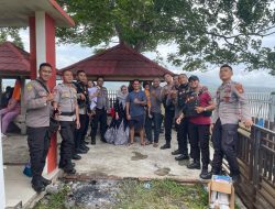 Unit Turjawali Polres Bima Kota Sambangi  Tempat Wisata dan  Gereja