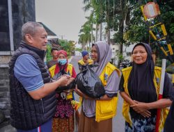 HBK Bagi Sembako Kepada Warga Dengan Sasaran Kusir & Tenaga Kebesrsihan