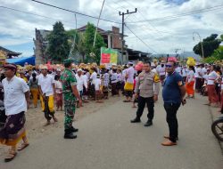 Polsek Lunyuk Lakukan Pengamanan Persembahyangan Saat Galungan