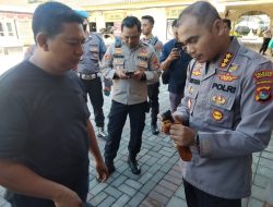 Kapolresta Mataram Cek Perawatan Senpi Personel