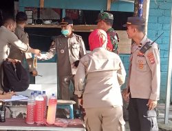 Polisi Tertibkan  Cafe Ilegal di Suranadi