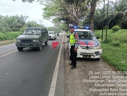 Sat Lantas Polres Batubara Patroli Kibas Bendera Vidio Situasi Arus Lalin