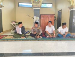 Kapolsek Sandubaya Giat Jum’at Curhat di Masjid Abiantubuh