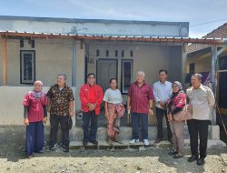 Rachmat Hidayat Alokasikan Dana 500 juta Untuk Rehab Rumah Warga di Lobar