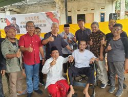Rachmat Hidayat Road Show dan Bagikan Bansos  di Lombok Tengah