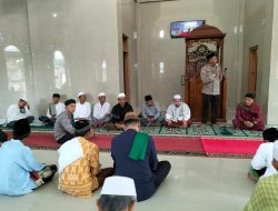 Kapolresta Mataram  Jumat Curhat di  Masjid Kebon Sari Ampenan