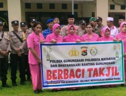 Sinergitas Tiga Pilar Gunungsari Bersama Bhayangkari Berbagi Takjil