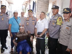 Kapolresta Mataram Sumbang Kursi Roda Buat Warga Sakit