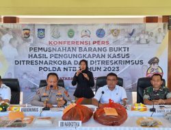Polda NTB  Musnahkan  Barang Bukti Narkoba & Pakaian Bekas