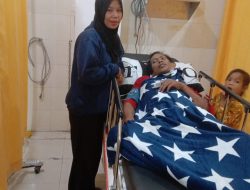 Warga Yang Didampingi Berobat Lanjut Ke RS Provinsi