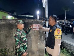 Polresta Mataram Tempel Stiker Himbauan di Monjok dan Karang Taliwang