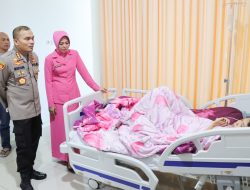 Ny.Yanti Mustofa Wujud Kepedulian Bhayangkari Terhadap Polwan