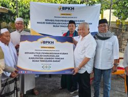 Melalui Wasilah Rachmat Hidayat, Kubah Majid Darussalam Batukliang Dikagumi Turis