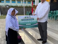 Rektor IAI Hamzanwadi NW Tekankan Panitia PKKMB sebagai Ajang Edukasi