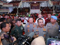 Bakti Sosial Polri Presisi Untuk Negeri, Wakapolri Bagikan 5000 Paket Sembako