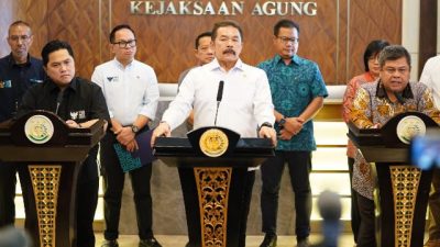Jaksa Agung dan Menteri BUMN Sampaikan Perkembangan Perkara Dugaan Korupsi Dana Pensiun